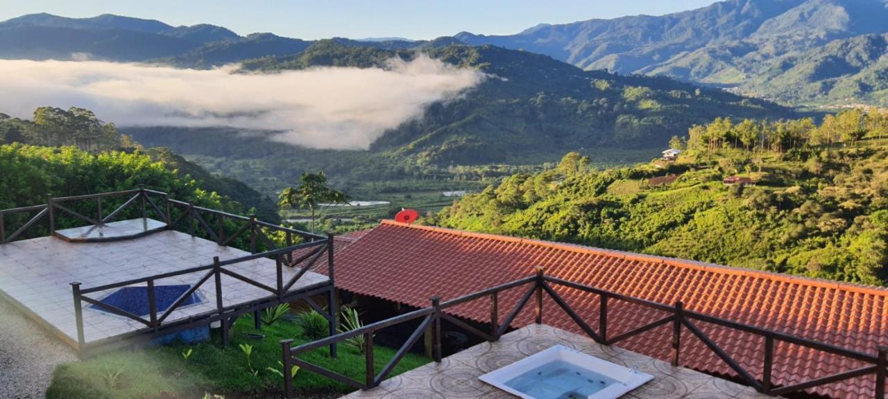 Paraiso Orocay Lodge المظهر الخارجي الصورة